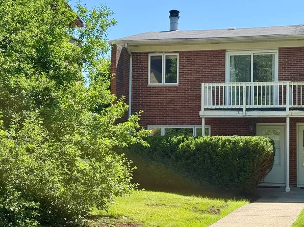 333 Cherry Valley Rd, Vernon Hills, IL 60061