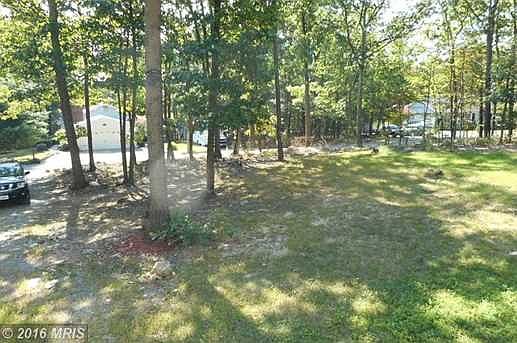 3rd image of 525 Panther Dr