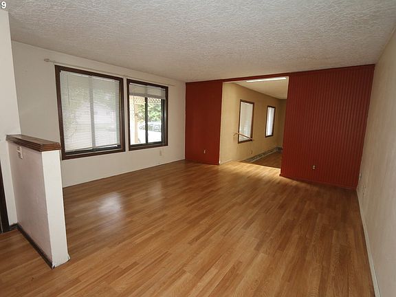5th image of 14110 SE 14th St