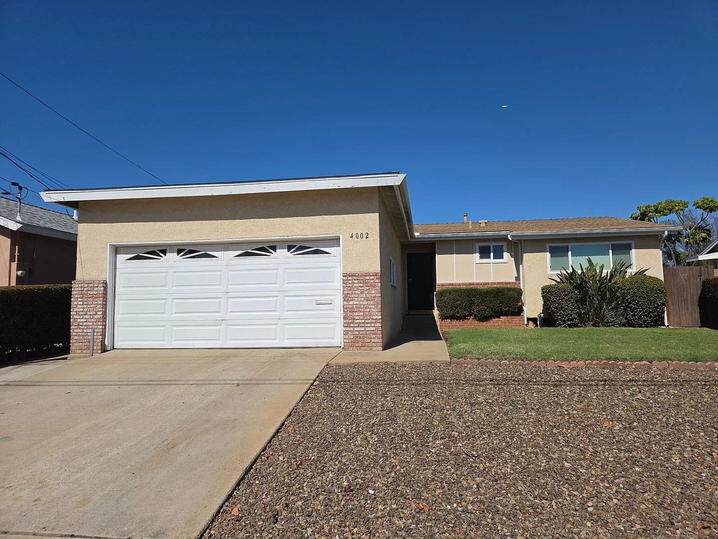 Retro Meets Modern 3 br 2 ba — Photo 1