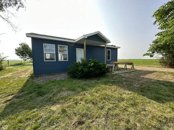 8776 S Us Highway 231, Crawfordsville, IN 47933