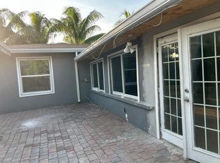 221 NW 40th St, Pompano Beach, FL 33064