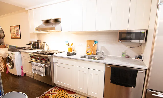 Rented by Corcoran | media 21