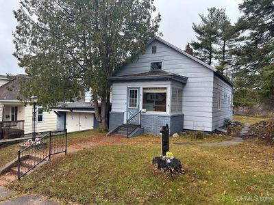 618 E East St, Iron Mountain, MI, 49801