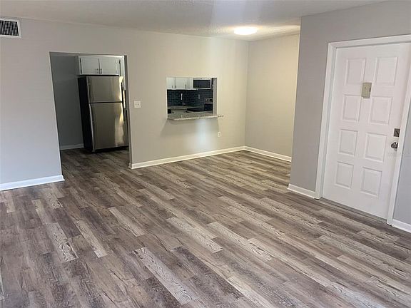 3rd image of 1354 Shady Pine Way APT E2