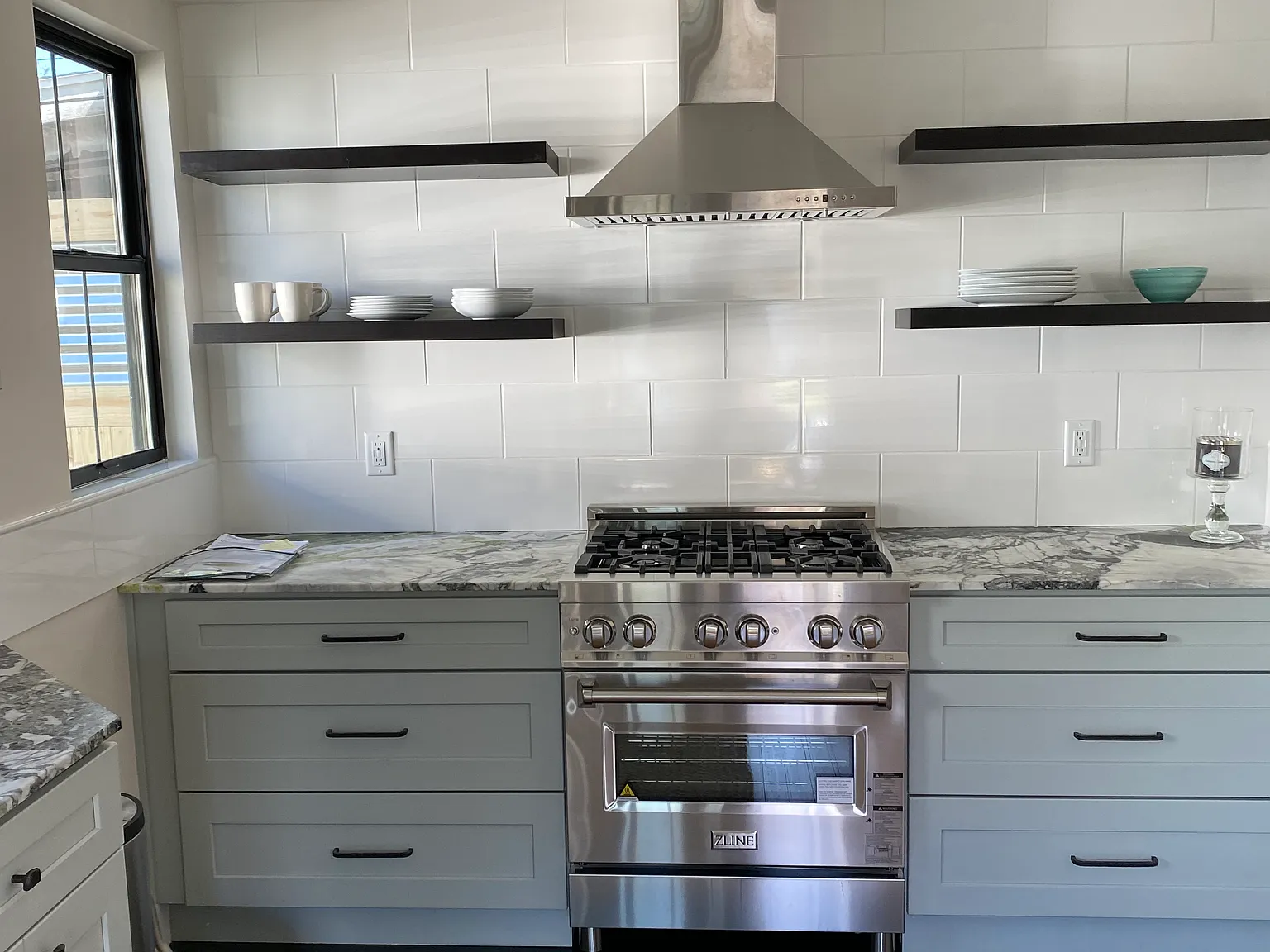 3 bed, 2200 sqft, $1,950 — Photo 4