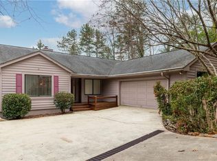 411 Long Reach Dr, Salem, SC 29676