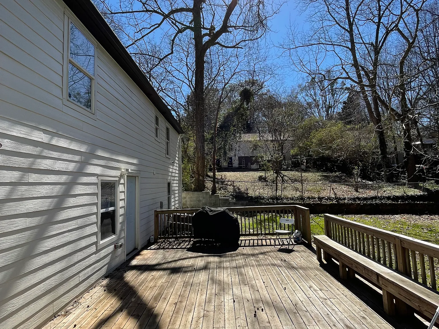 4 bed, 2280 sqft, $3,200 — Photo 4