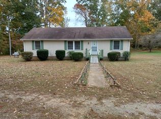 2964 W Creek Rd, Crewe, VA 23930