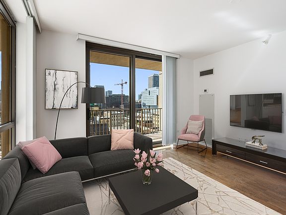 4th image of 635 N Dearborn St APT 1202