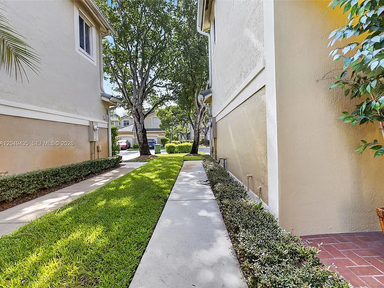 2475 W Cordoba Bnd — Photo 65