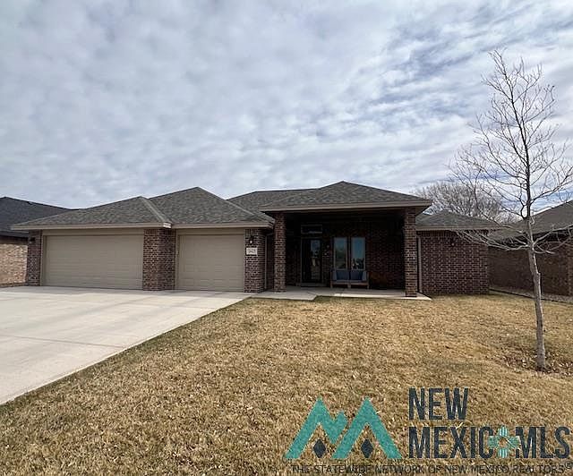 1st image of 2625 Northglen Dr