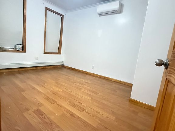 4th image of 1661 68th St Floor 2