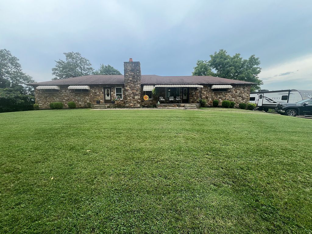 319 8th Street Rd - Property Image