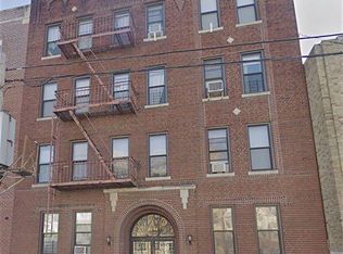 21-43 29th St #4C, Astoria, NY 11105