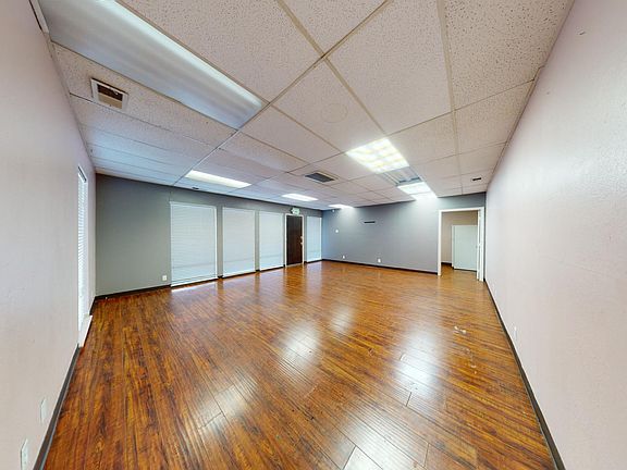 3rd image of 10901 Macarthur Blvd Suite 106