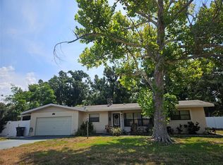 1417 27th St W, Bradenton, FL 34205