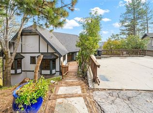 27861 N Bay Rd, Lake Arrowhead, CA 92352