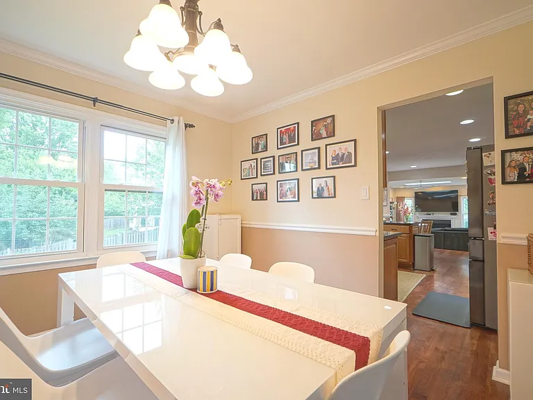 1432 Powells Tavern Pl — Photo 7