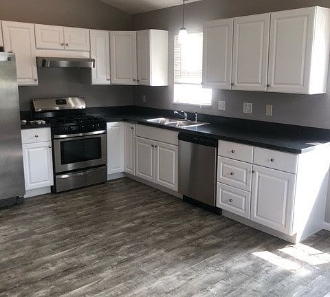 2nd image of 8465 Westport Dr