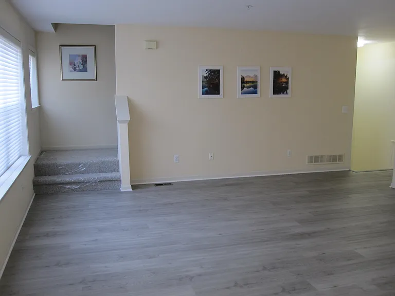 2806 Barclay Way — Photo 5