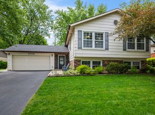 2518 N Ridge Ave, Arlington Heights, IL 60004