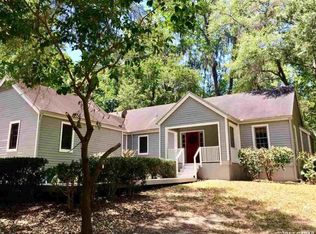 8420 SW 52nd Pl, Gainesville, FL 32608