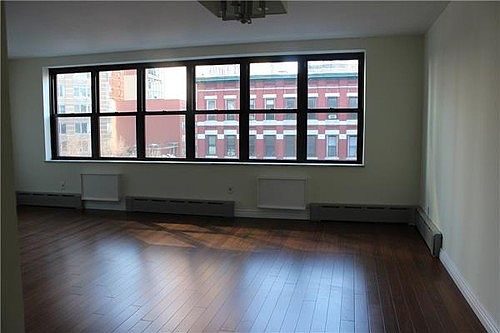 3rd image of 598 10th Ave APT 6F