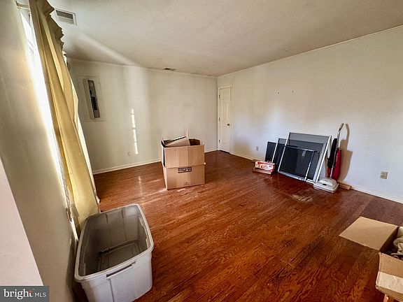 5th image of 112 Star Fort Dr