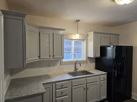 21 Storz Ave, Buffalo, NY