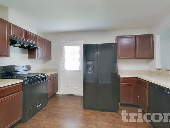 5th image of 21427 Wilona Way