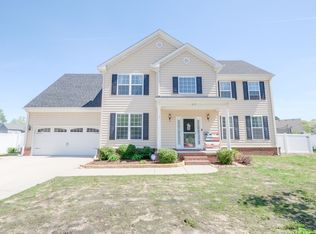 819 Aaron Culbreth Ct, Chesapeake, VA 23322