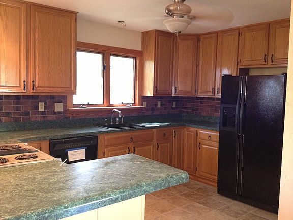 2nd image of 2613 Tavern Way