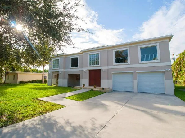 6300 SW 144th St, Coral Gables, FL 33158