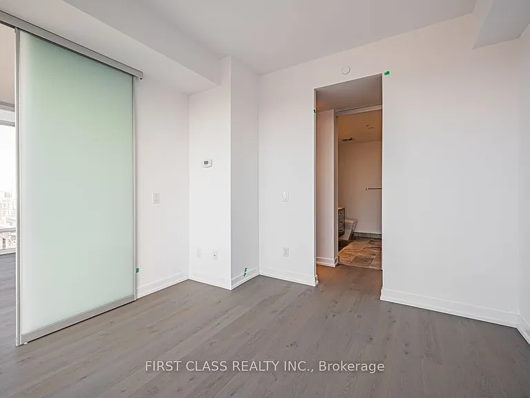 488 University Ave #3916 — Photo 10