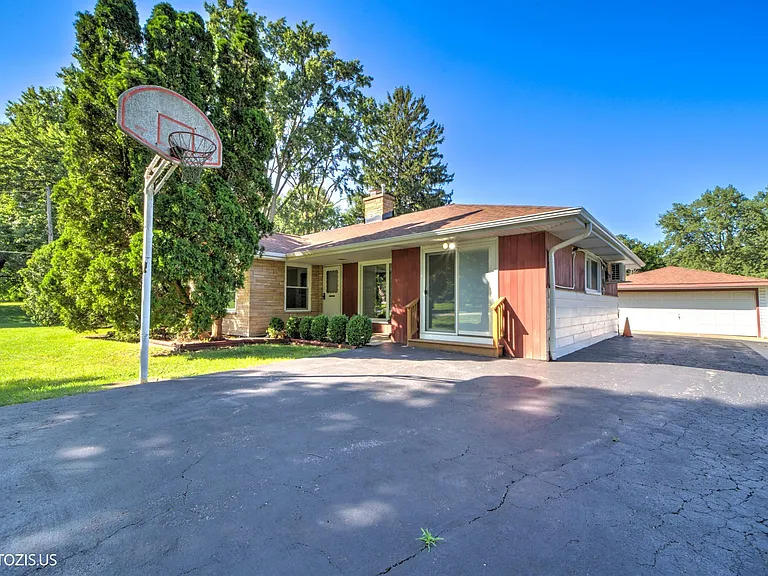 7056 W Osage Rd — Photo 1