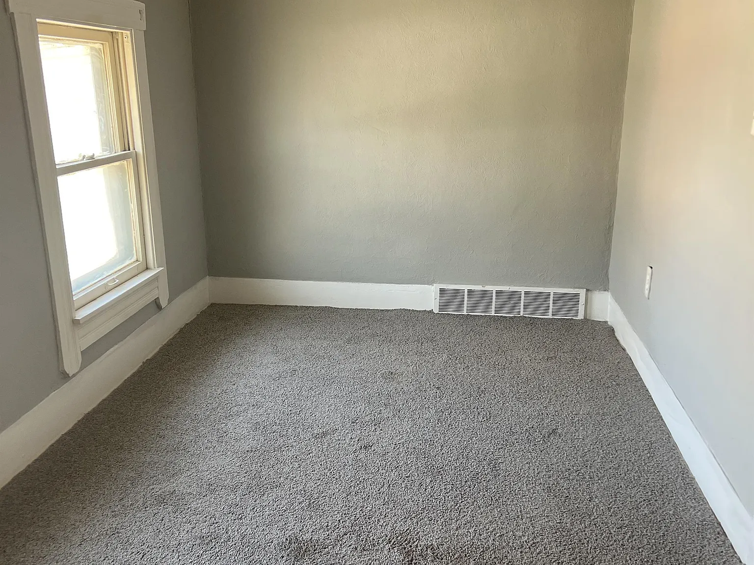 5602 Harvard Avenue - 1 — Photo 4