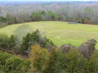 881 Thomas Rd, Martin, GA 30557