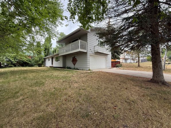 409 Clover Cir