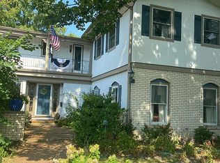 1458 Portsmouth Ct, Northbrook, IL 60062