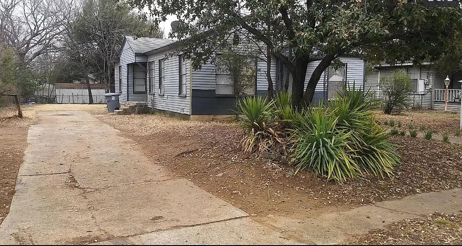 2nd image of 2216 Stoneman St