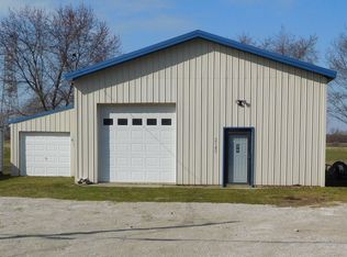 2140 Drouillard Rd, Northwood, OH 43619