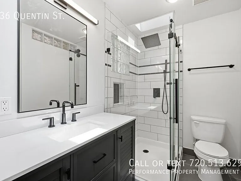 536 Quentin St — Photo 15