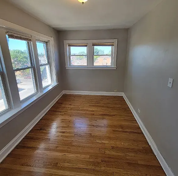 7806 S Winchester Ave #3 — Photo 4