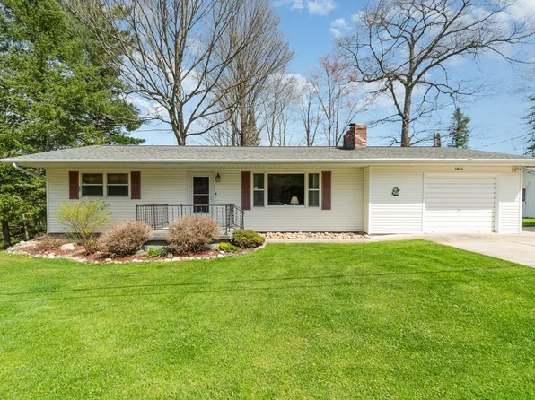 3405 Iroquois Rd, Glennie, MI 48737
