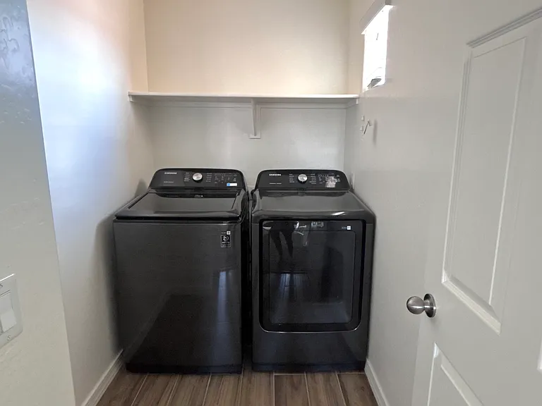 Laundry room on 2nd floor
