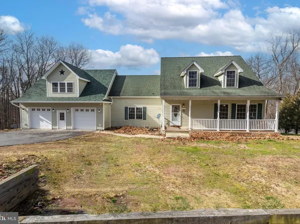 2417 Buck Hill Rd, Gerrardstown, WV 25420