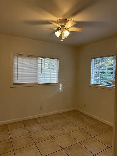 1432 Heulu St #2 Photo 1