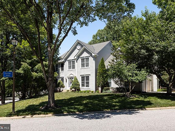 3rd image of 7074 Garden Walk