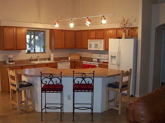 Kitchen with Large Island